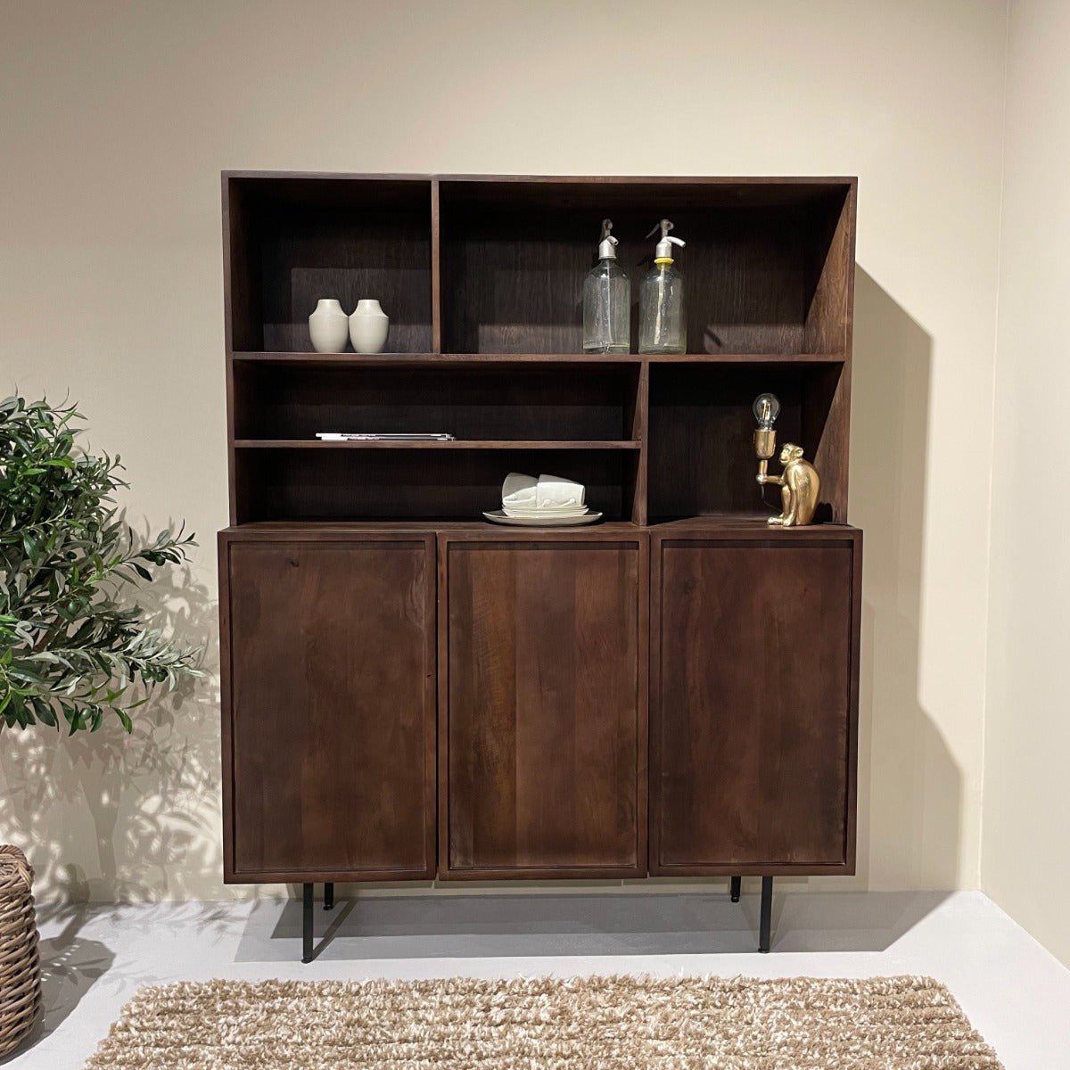 Wandkast hardhout donkerbruin 135cm