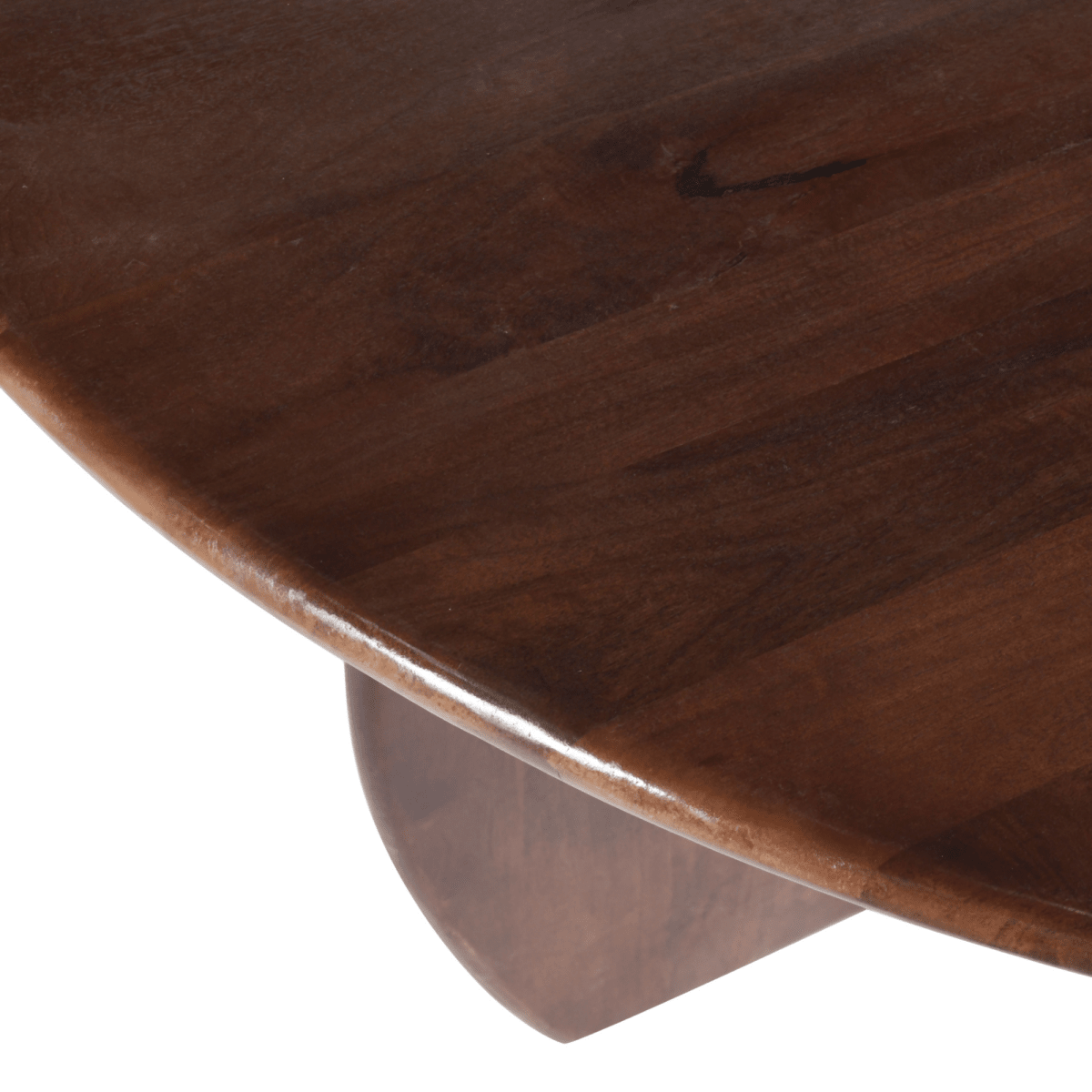 Donkerbruine ronde eettafel van mangohout closeup