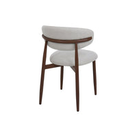 Eetkamerstoel Japandi Kio Beige met walnoot onderstel Mahom