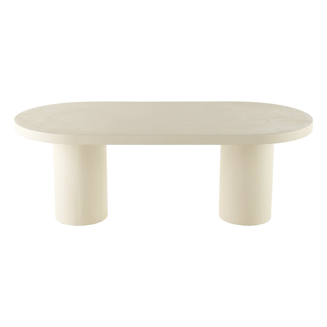 Organische eettafel van microcement
