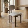 Eetkamerstoel Japandi Noor Beige met walnoot onderstel Mahom