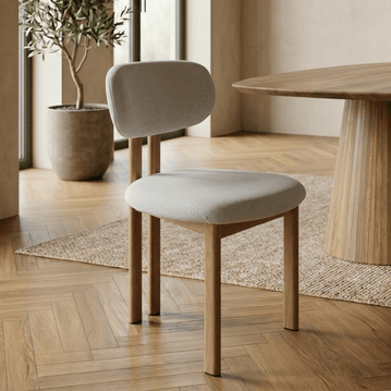 Eetkamerstoel Japandi Noor Beige met eik onderstel Mahom