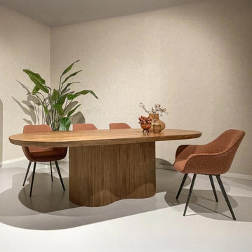 Eettafel hardhout ovaal 220cm