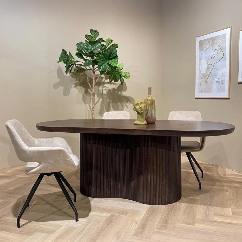 Eettafel hardhout donkerbruin ovaal 220cm