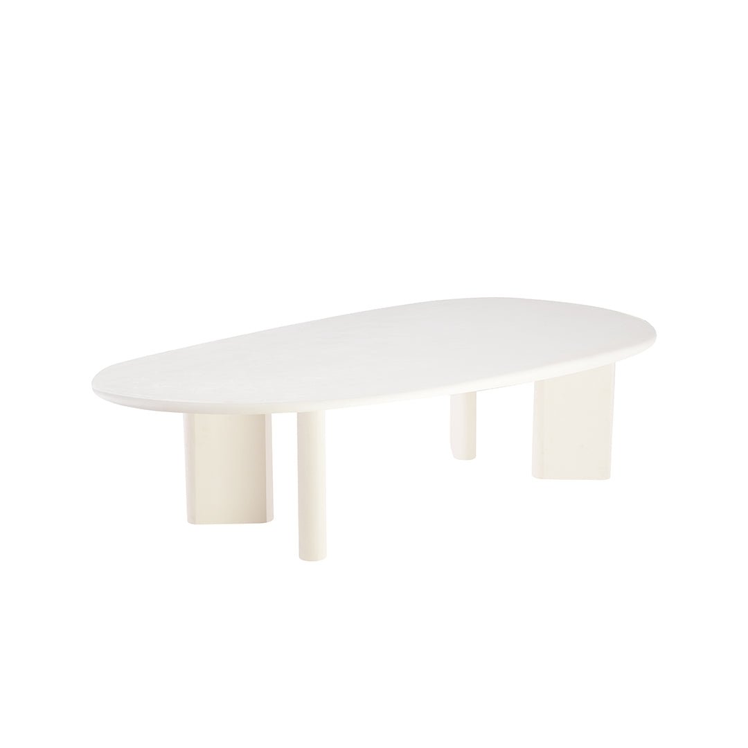 Mangohouten salontafel van microcement met 4 pootjes