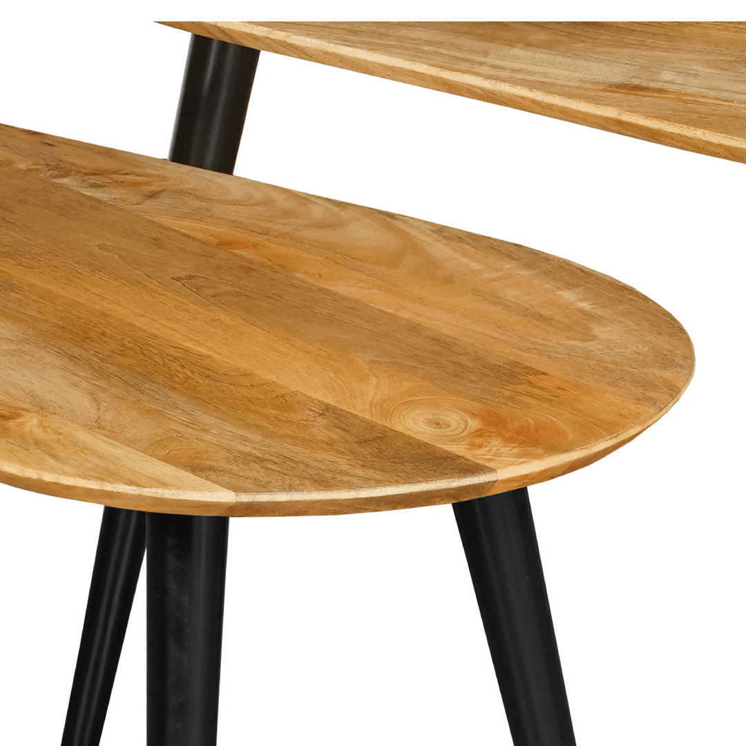 Close up houten salontafel