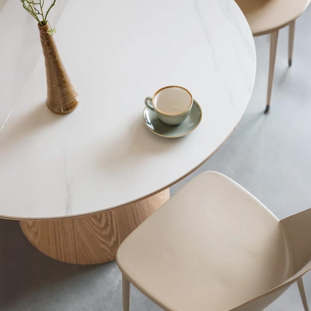 Eettafel lichtbruin marmer 115cm rond