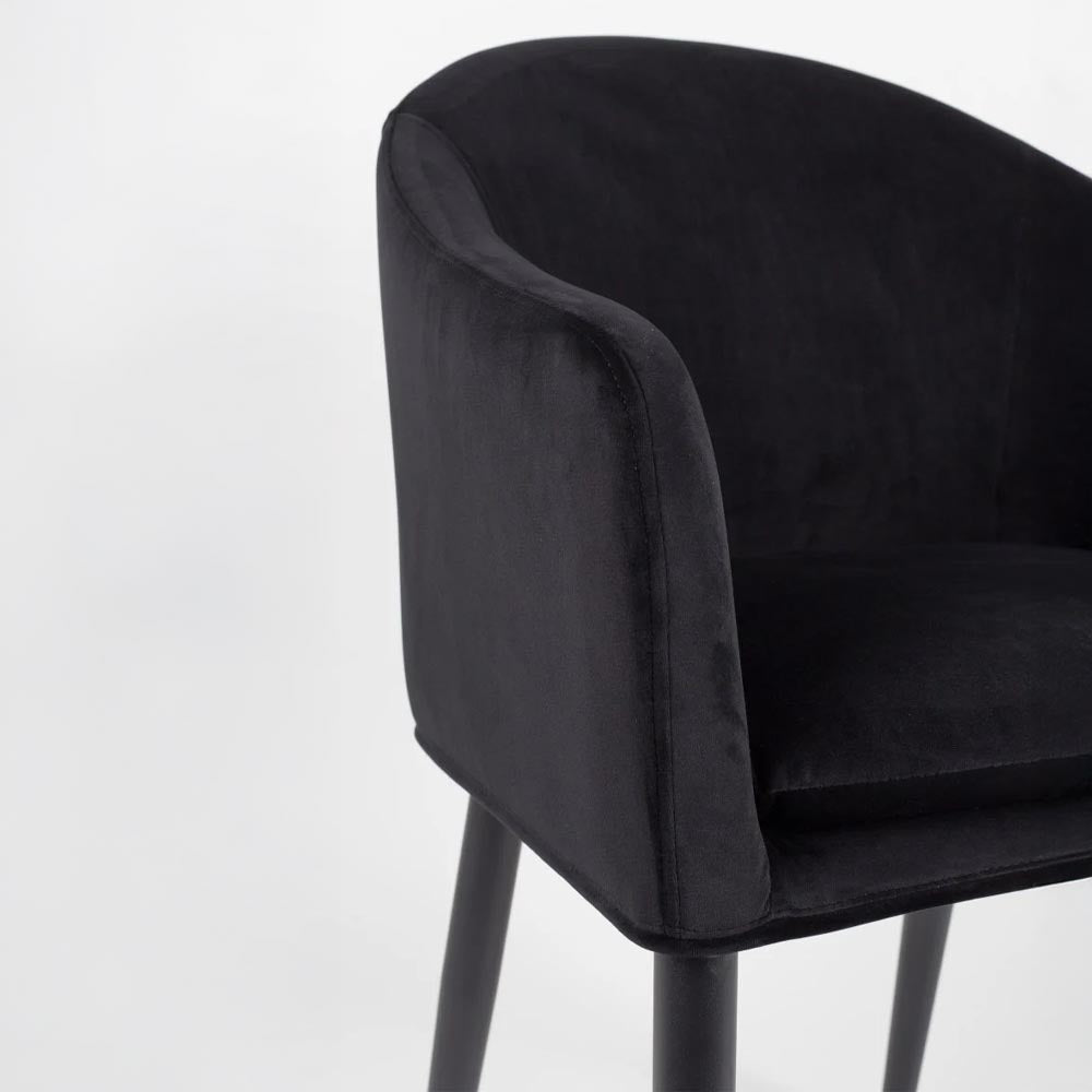 Fauteuil zwart met zwart onderstel