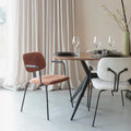 Fauteuil oranje met zwart onderstel