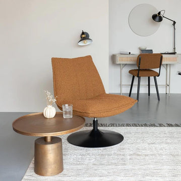 Loungefauteuil oker met zwarte poot