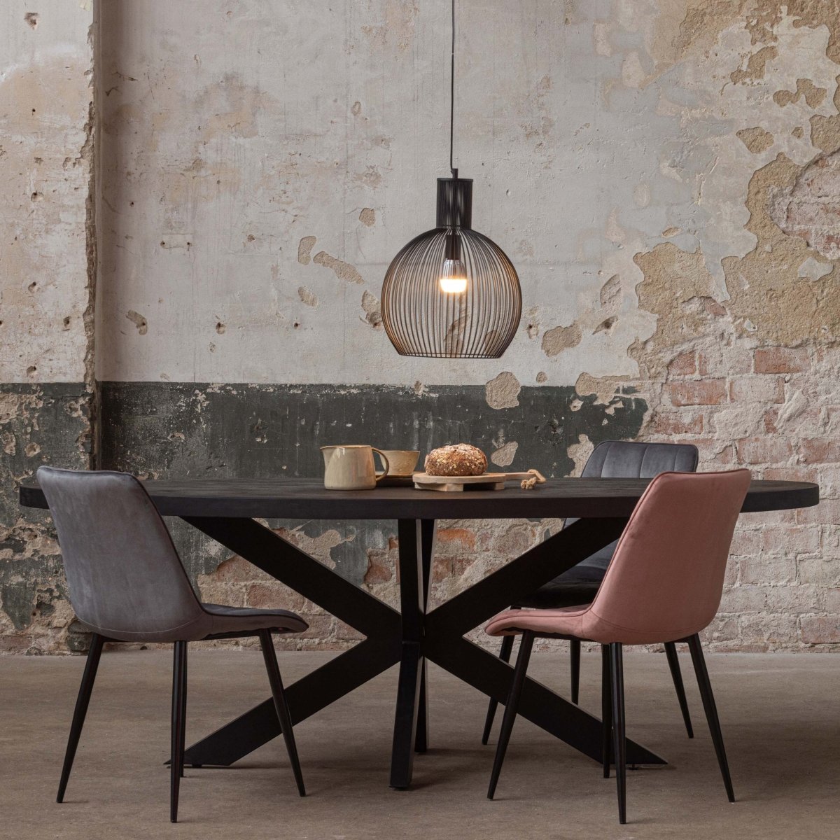 Nice Grijs en Roze met Eettafel Tulsa Black