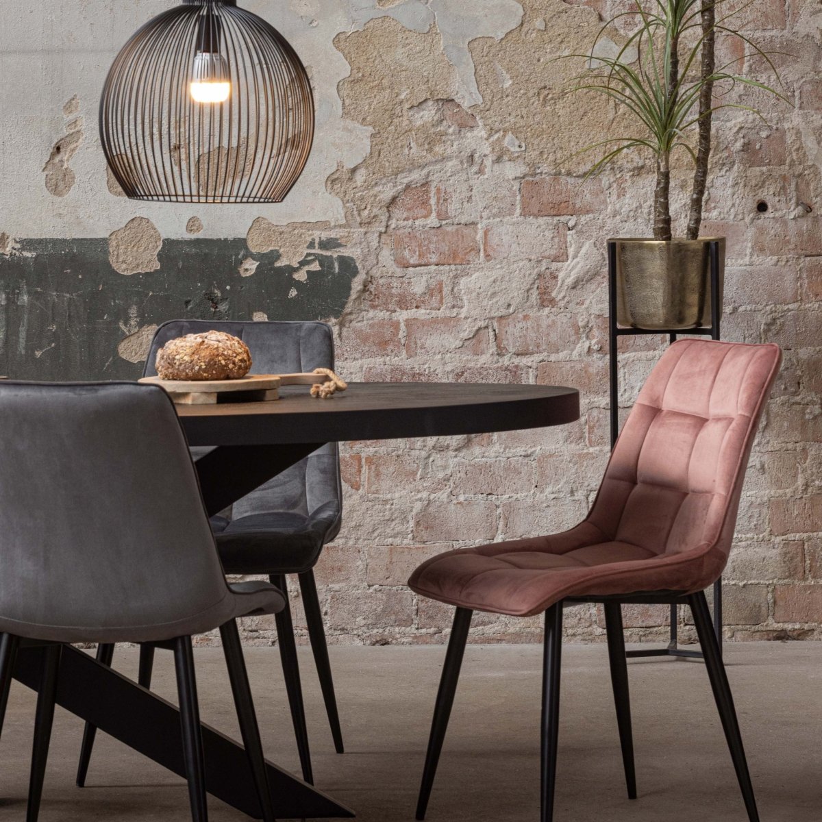 Mangohouten Eettafel Tulsa Black Ovaal 260×120 cm Mahom