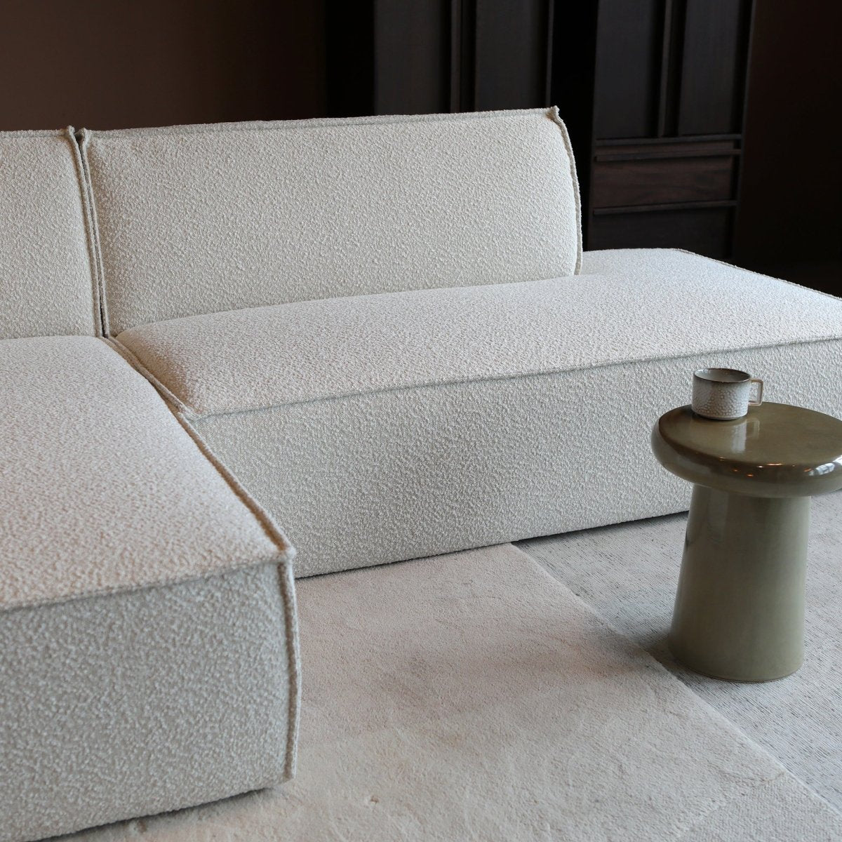 Hoekbank Links Bouclé Beige schuin vooraanzicht